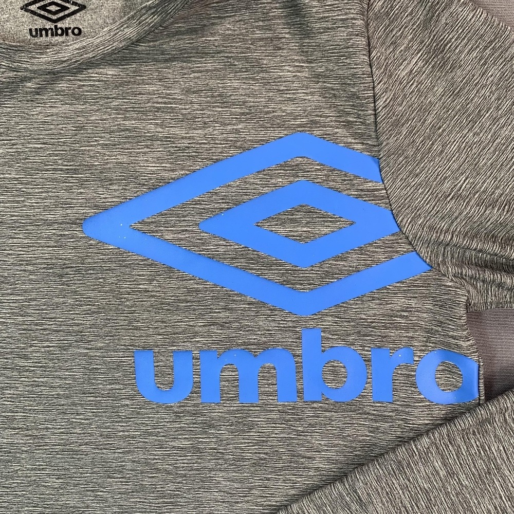 Umbro Shirt Boys XL 16-18 Gray Long Sleeve Athletic Logo Stretch Tee Soccer - Picture 2 of 16